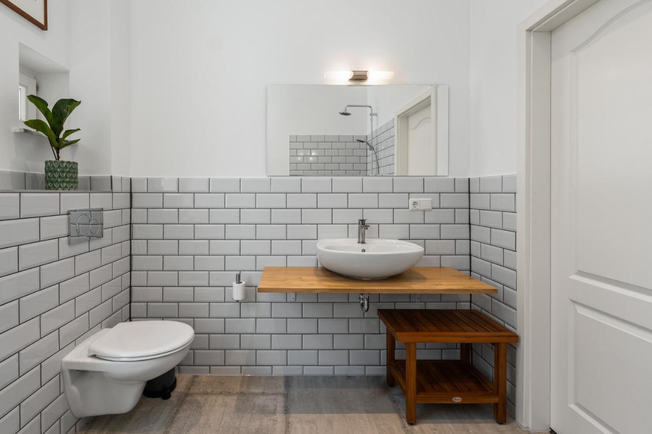 The Tieckstr Loft For Up To 7 People With 2 Bathrooms Берлін Екстер'єр фото